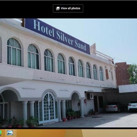 Hotel Silver Sand Multan Buitenkant foto